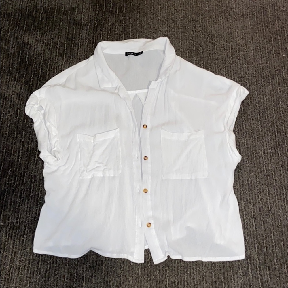 Cropped button up